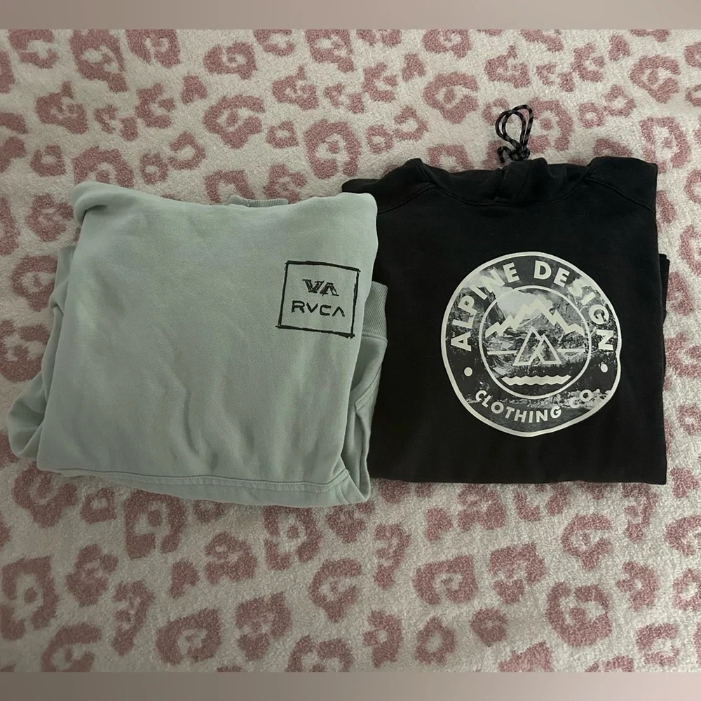 EUC Tilly’s hoodies - Picture 5 of 8